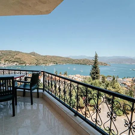 Tatil Evi Sea View Vibrant Flat W Balcony Right By Sea Fethiye