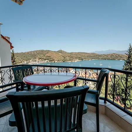 Sea View Vibrant Flat W Balcony Right By Sea * Fethiye